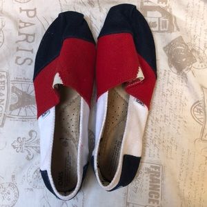 Toms shoes